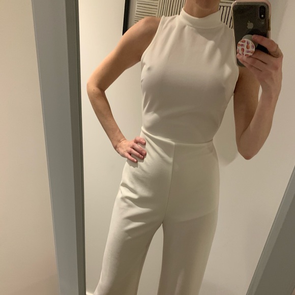 White jumpsuit - Picture 2 of 7